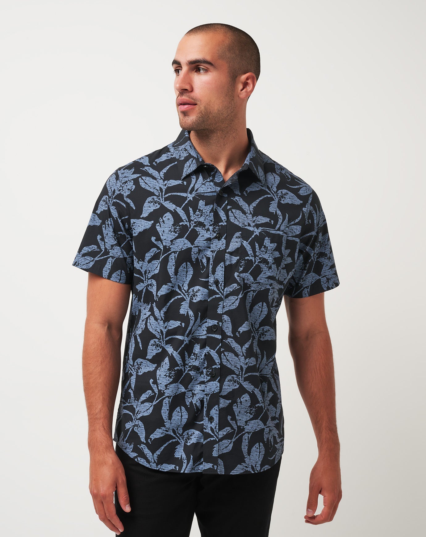Travis Mathew Photo Finish Button-Up