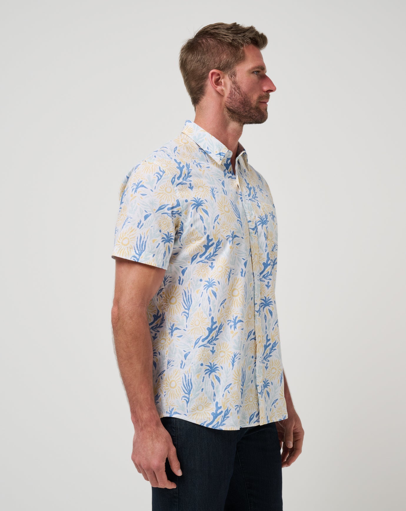 Travis Mathew Souvenir City Button-Up