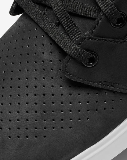 Travis Mathew The Modern Chukka